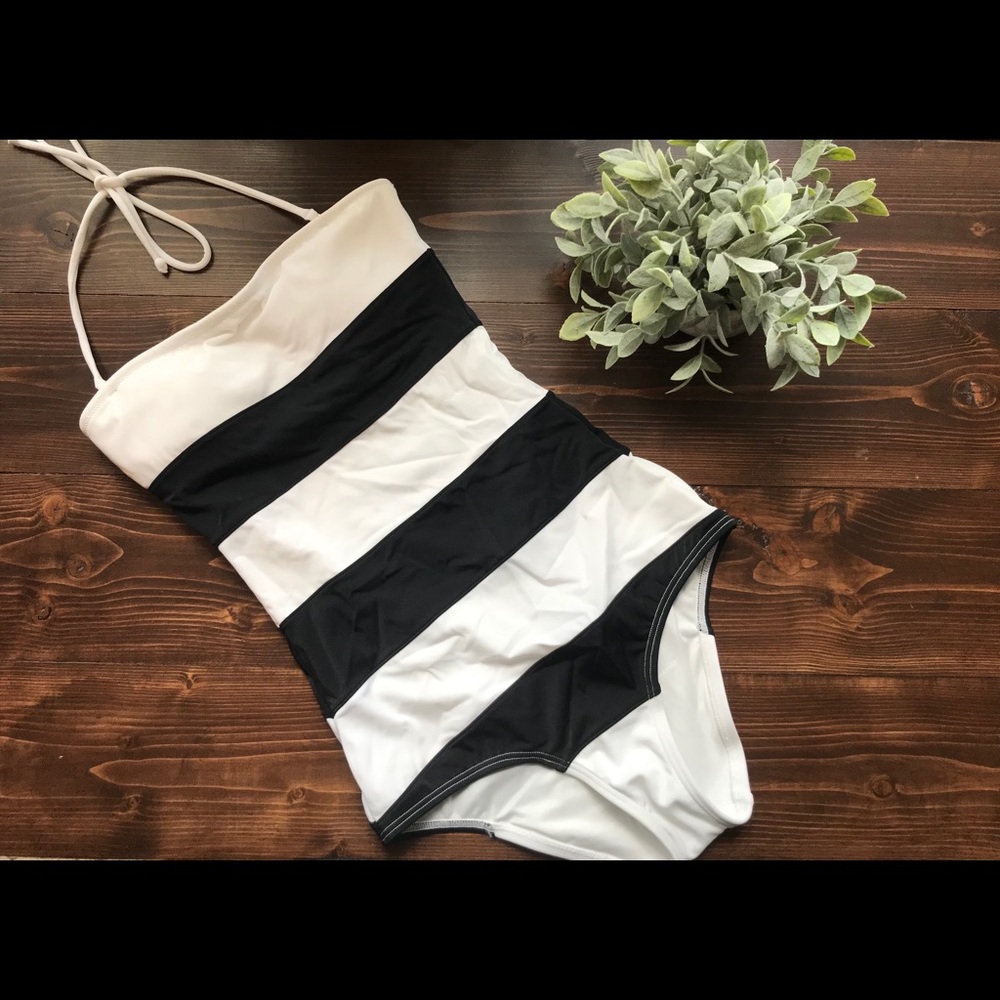 One piece swimsuit